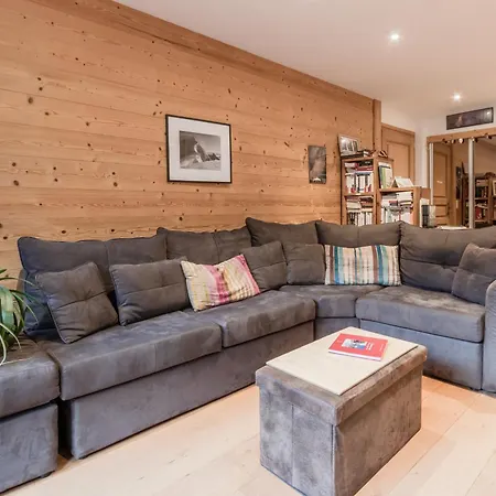 Grand Paradis Apartment *